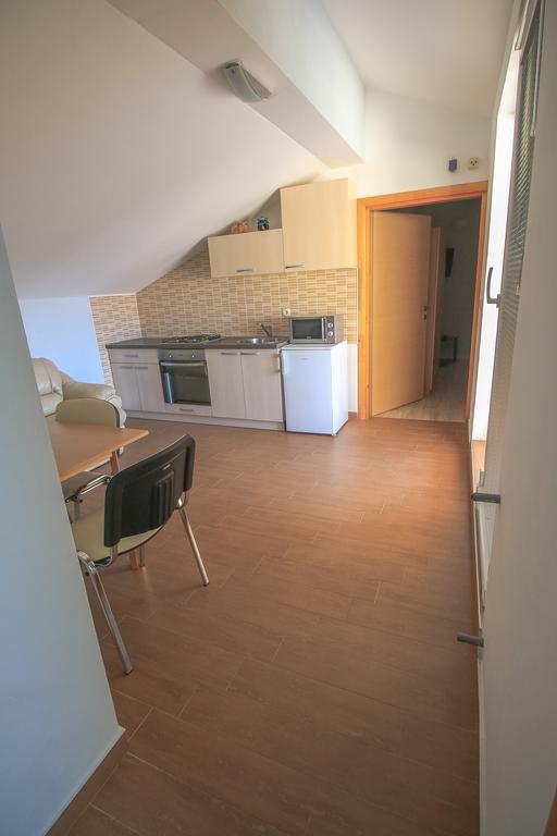 Apartment Ana โวดีเซ ภายนอก รูปภาพ